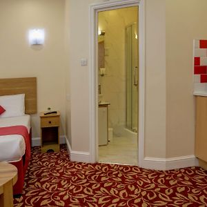 Small Double Room Double Bed Non-Smoking